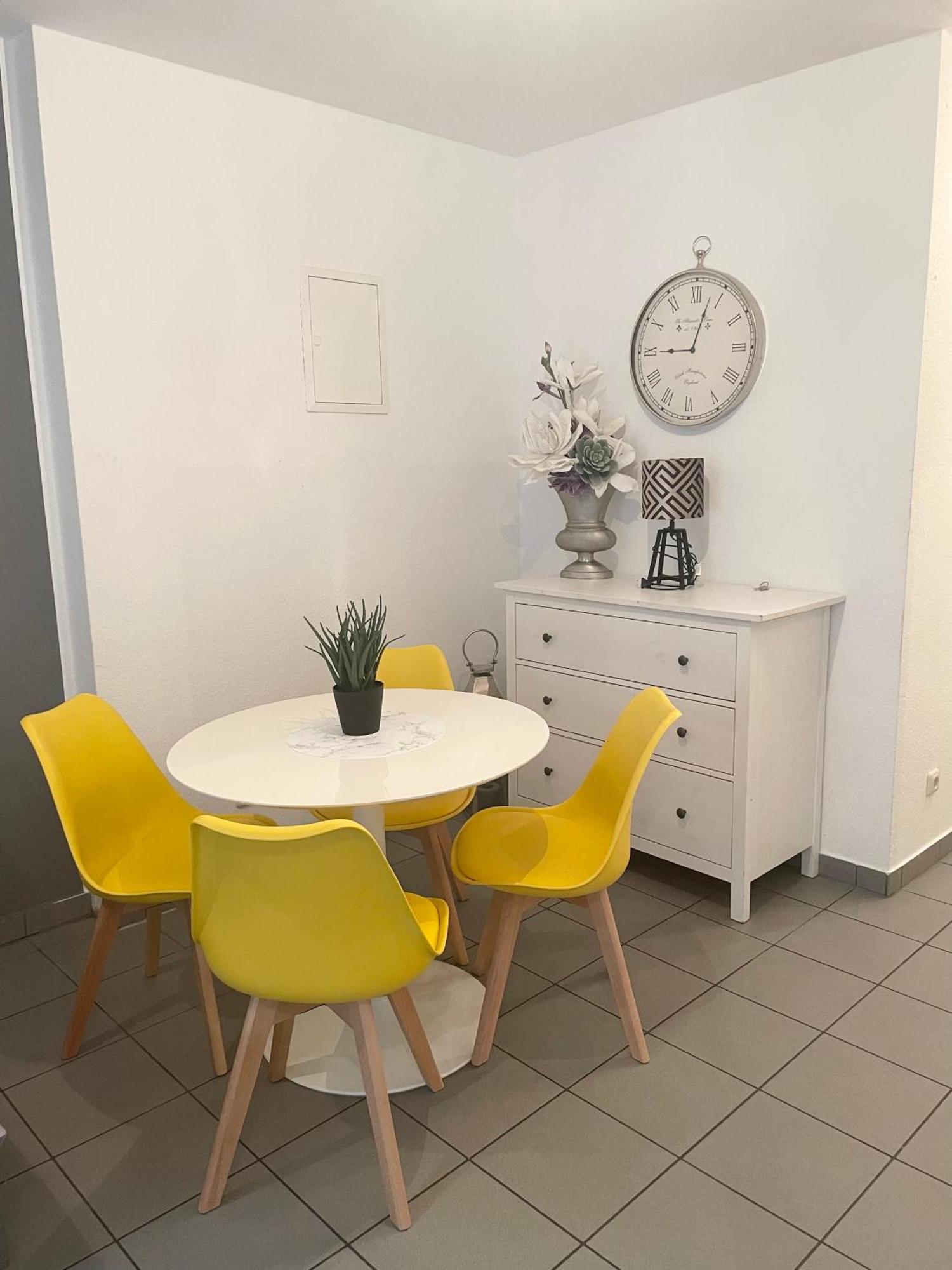 Toplage Innenstadt Koeln-Neumarkt! Gemuetliche Wohnung Ngoại thất bức ảnh